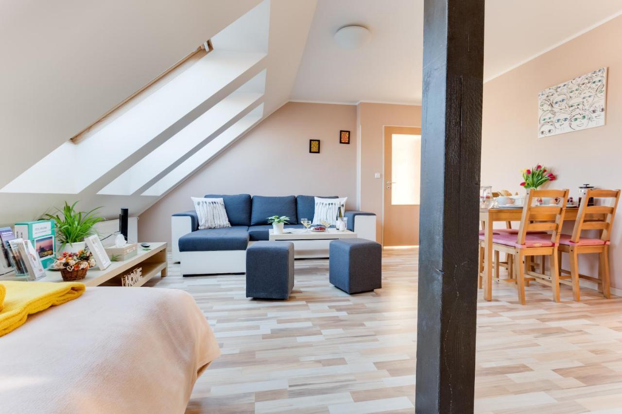 Jane'S Charming Apartment Praga Exterior foto